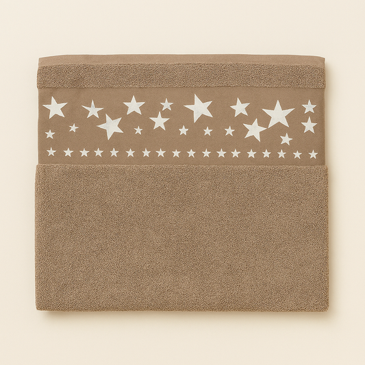 Ręcznik Star Brown – Klasyka z gwiezdnym akcente