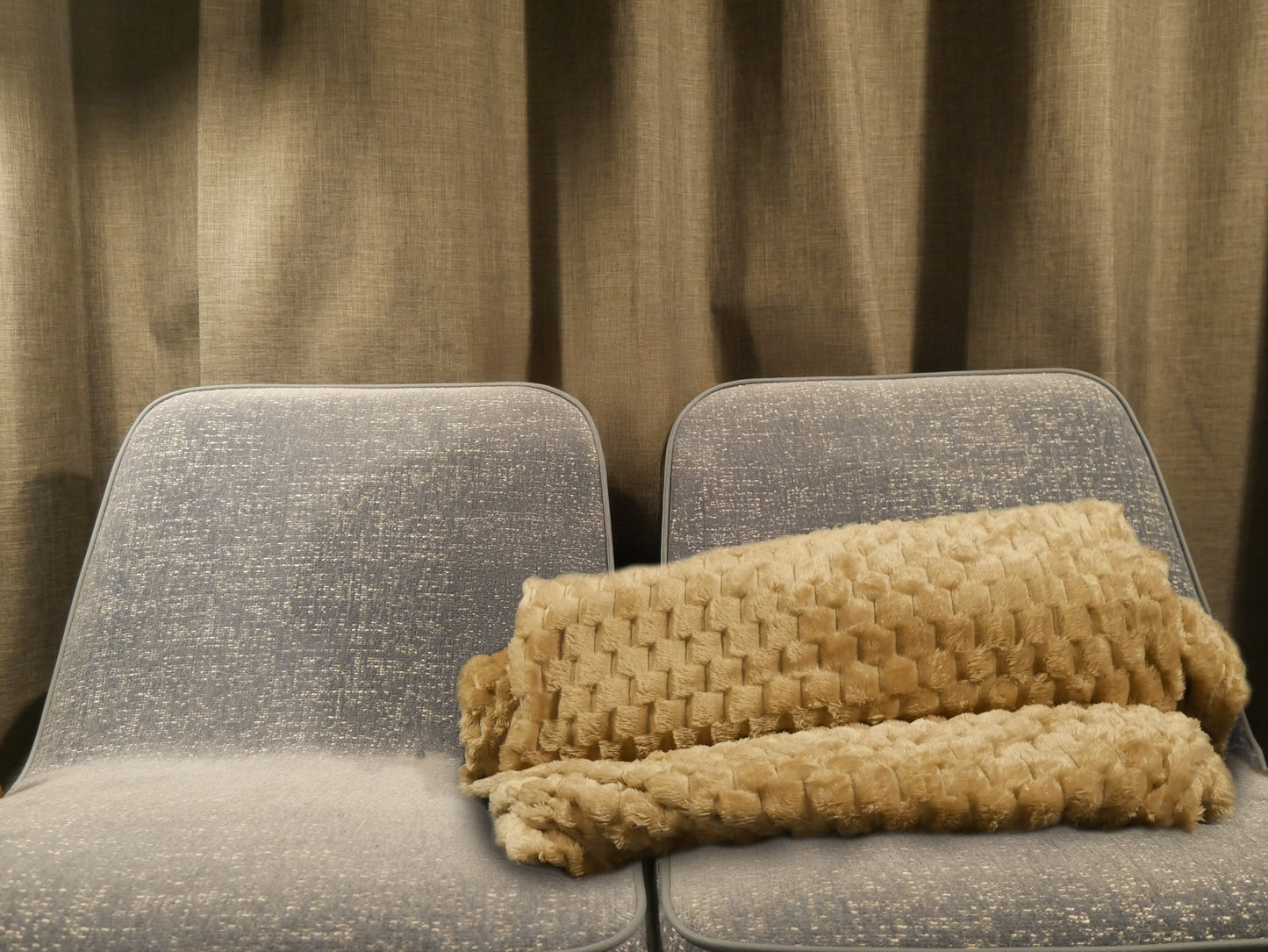 Koc w odcienie Brązowego Puszysty Ciepły 160x200